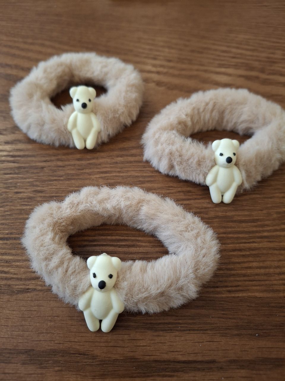 کشموی خزدار پولیشی کرم خرسی