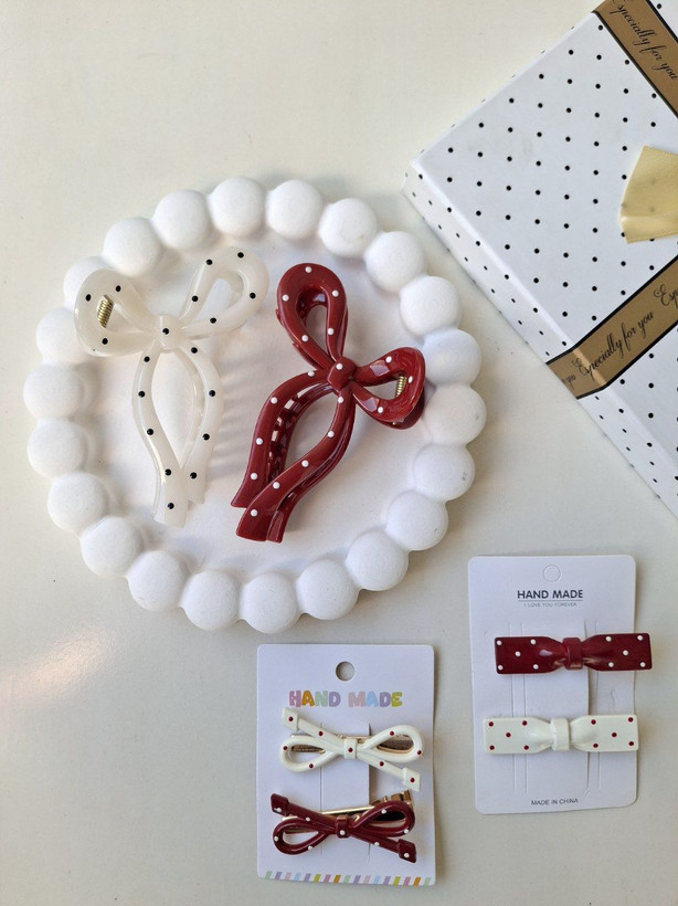 گیره پاپیونی خالدار سفید و قرمز accessoryparnian