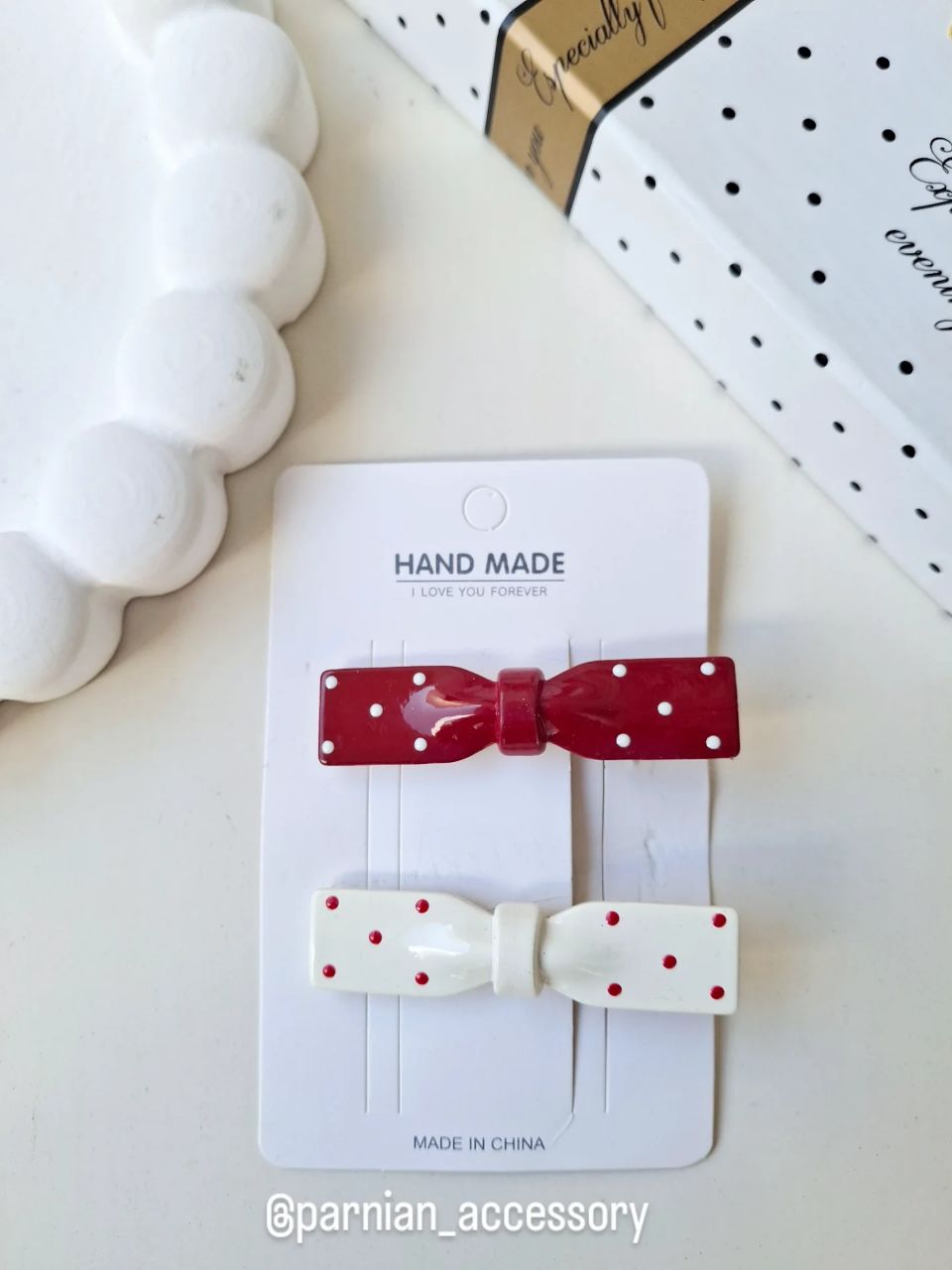 گیره پاپیونی خالدار سفید و قرمز accessoryparnian